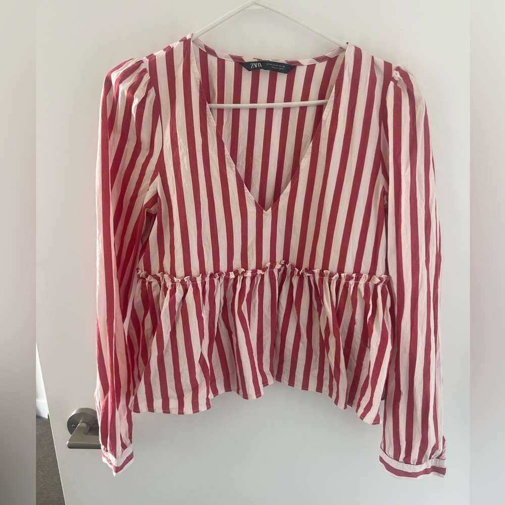 Red + white striped, long sleeved Zara top 🤍❤️🤍❤️